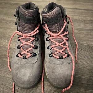 Columbia Women’s Hiking Boots, New, Size 8